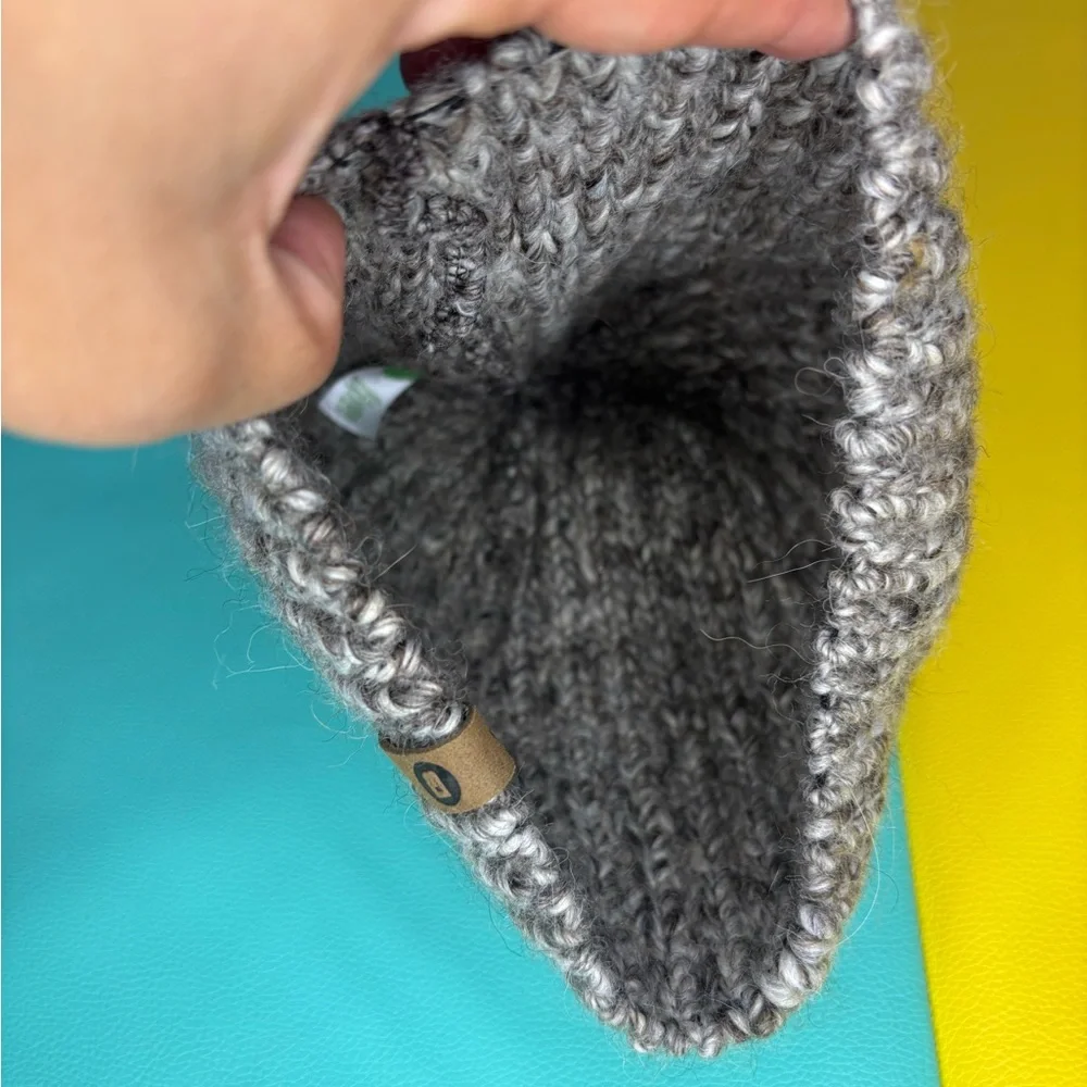 Bula Cozy Gray Knit‎ Beanie